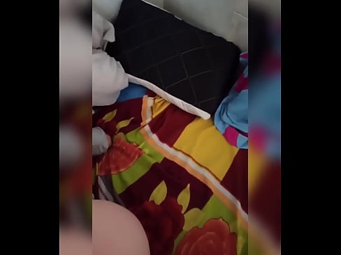 ❤️ Ҳамҳуҷраи ман дар хона танҳо мемонад, зеро шавҳараш ба рухсатӣ меравад ва ман аз фурсат истифода бурда, ӯро сиҳат мекунам ва харашро аз шир пур мекунам ❤❌ Шлюсҳо дар порно tg.porno-filmy.ru ️❤